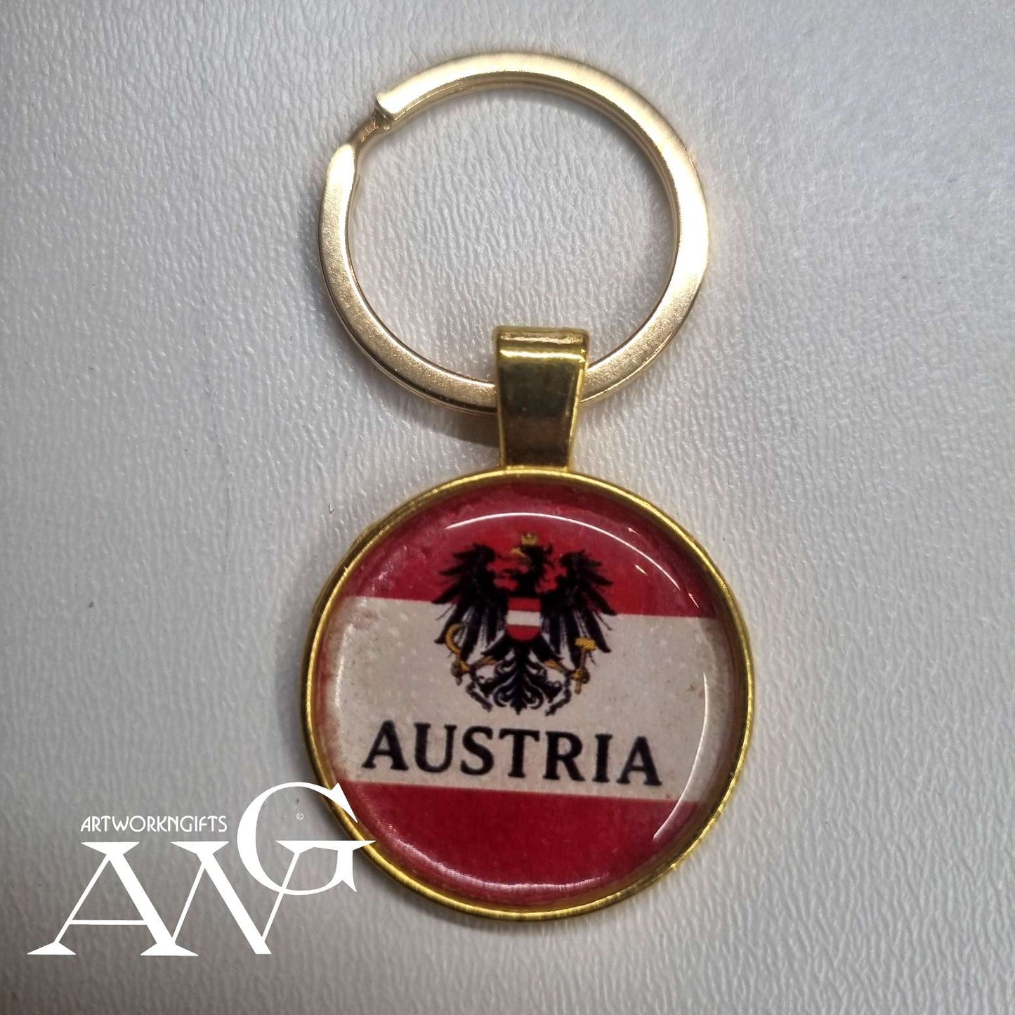 Austria Flag Handmade necklace keychain 25 mm gold